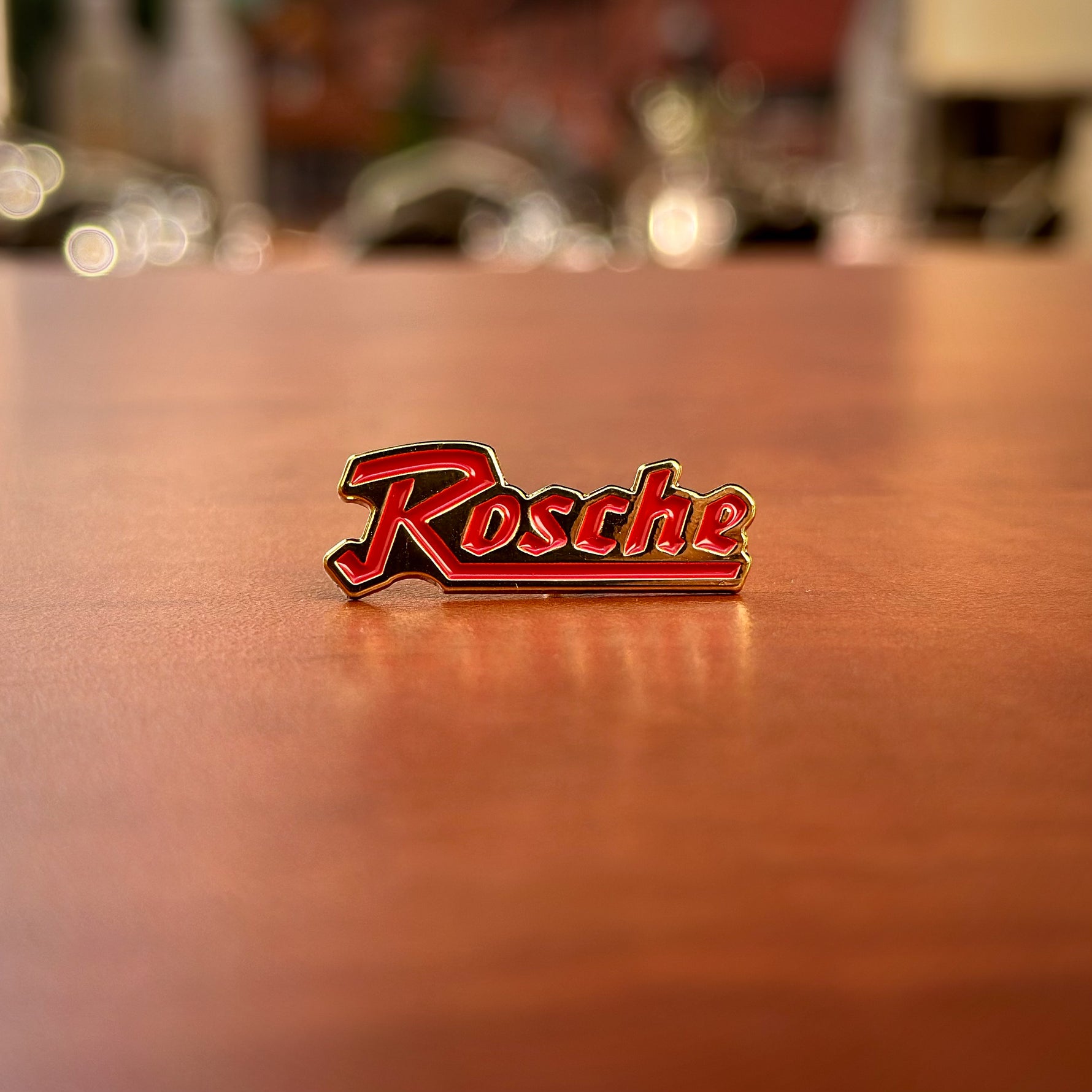 Rosche Emaille-Pin